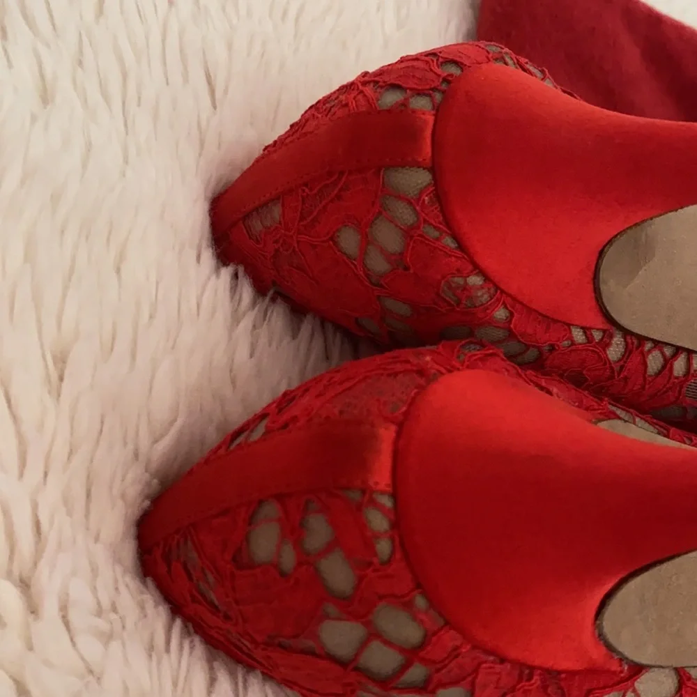 Valentino Garavani red heels - Picture 8 of 8